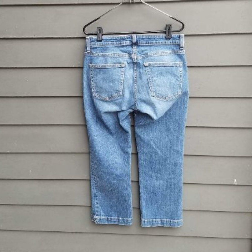 Gap Boot Cut Capris Size 8R - Picture 5 of 6